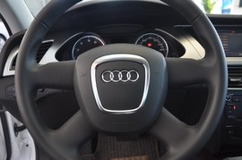 2011款奥迪A4L