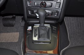 2011款奥迪A4L