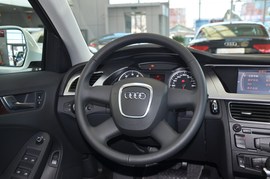 2011款奥迪A4L