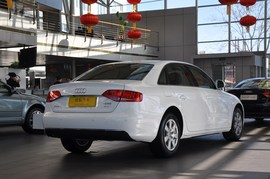 2011款奥迪A4L