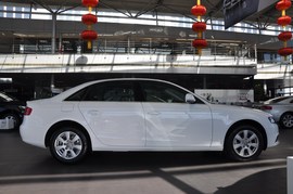 2011款奥迪A4L