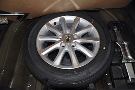 2010款丰田凯美瑞Hybrid