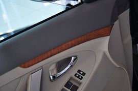 2010款丰田凯美瑞Hybrid