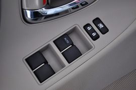 2010款丰田凯美瑞Hybrid
