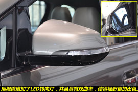 2011款别克全新GL8豪华商务车3.0XT图解