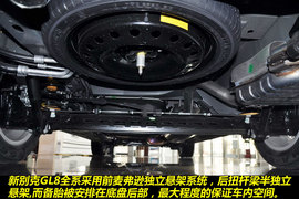 2011款别克全新GL8豪华商务车3.0XT图解