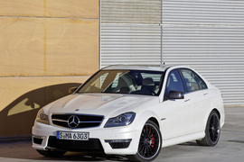 2012款奔驰C63