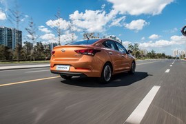 北京现代悦纳1.4L