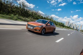 北京现代悦纳1.4L