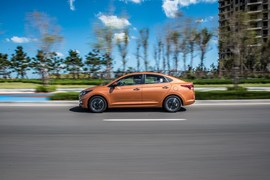 北京现代悦纳1.4L