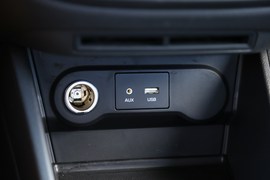 北京现代悦纳1.4L