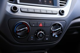 北京现代悦纳1.4L