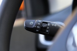 北京现代悦纳1.4L