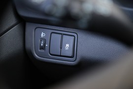 北京现代悦纳1.4L