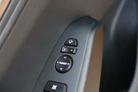 北京现代悦纳1.4L