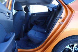 北京现代悦纳1.4L