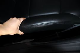 2010款铃木凯泽西2.4L
