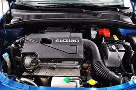 2011款铃木天语SX4两厢1.6L