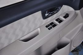 2011款铃木天语SX4两厢1.6L