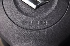 2011款铃木天语SX4两厢1.6L
