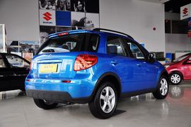 2011款铃木天语SX4两厢1.6L