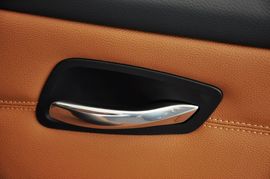 2011款宝马335i敞篷版