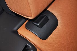 2011款宝马335i敞篷版