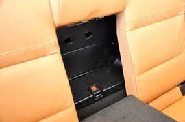 2011款宝马335i敞篷版