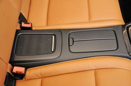 2011款宝马335i敞篷版