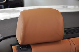 2011款宝马335i敞篷版