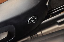 2011款宝马335i敞篷版