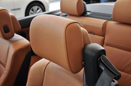 2011款宝马335i敞篷版