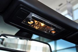 2011款宝马335i敞篷版