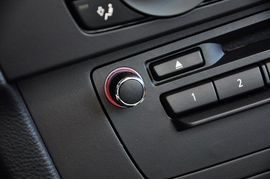 2011款宝马335i敞篷版