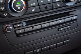 2011款宝马335i敞篷版