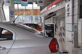 2011款长安CX30三厢