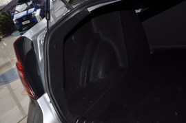 2011款长安CX30三厢