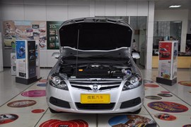 2011款长安CX30三厢