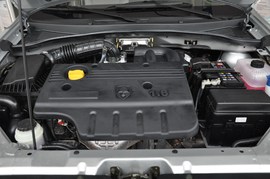 2011款长安CX30三厢