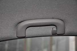 2011款长安CX30三厢