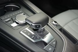 2017款奥迪A4L