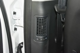 2016款现代全新胜达2.0T自动两驱智能型