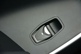 2016款现代全新胜达2.0T自动两驱智能型