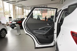 2016款现代全新胜达2.0T自动两驱智能型