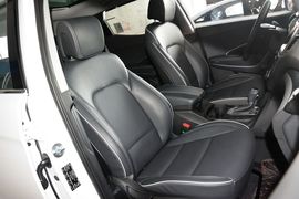 2016款现代全新胜达2.0T自动两驱智能型
