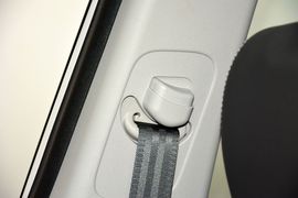 2016款现代全新胜达2.0T自动两驱智能型
