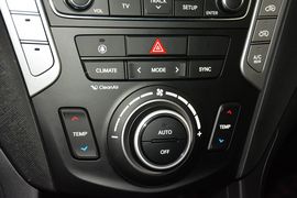 2016款现代全新胜达2.0T自动两驱智能型