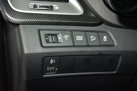 2016款现代全新胜达2.0T自动两驱智能型