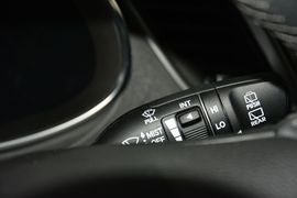 2016款现代全新胜达2.0T自动两驱智能型