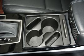 2016款现代名图1.8L自动尊贵型